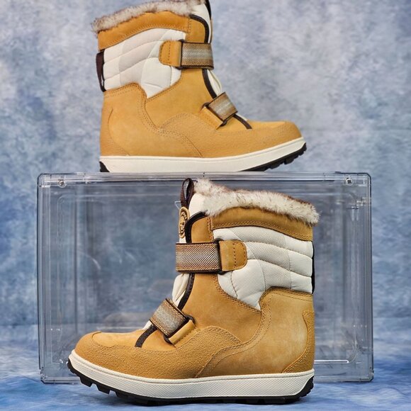 Timberland Women's Snow Boots Tan Size 5.5 - Picture 2 of 7